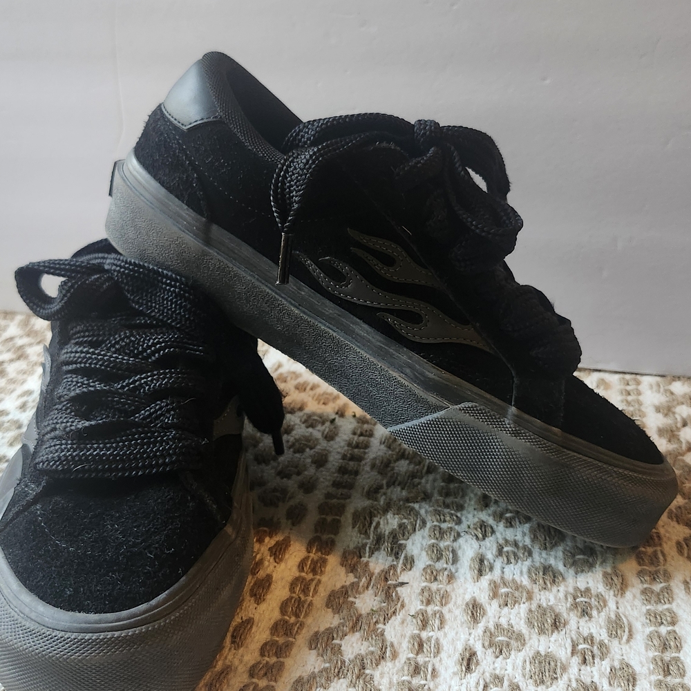 STRAYE Logan Puff in blackout Mens SK